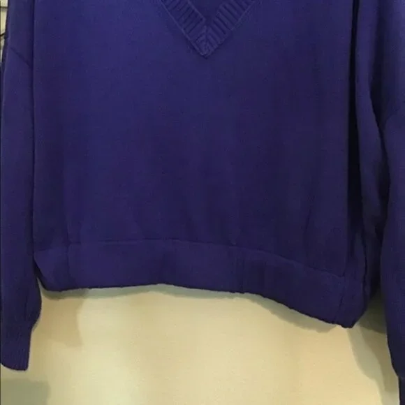 Abound XL VNeck Crop Sweater nwot - Picture 2 of 4